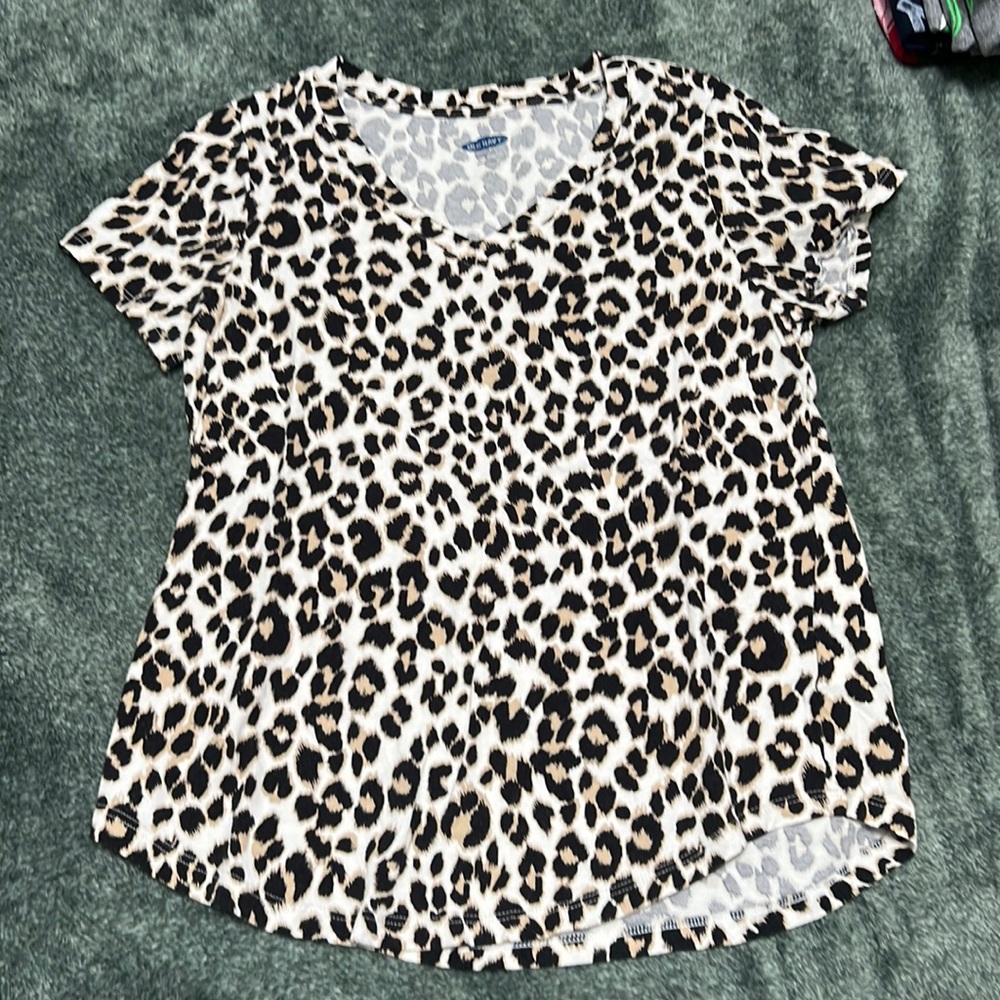 Old Navy Everyday Wear Tee